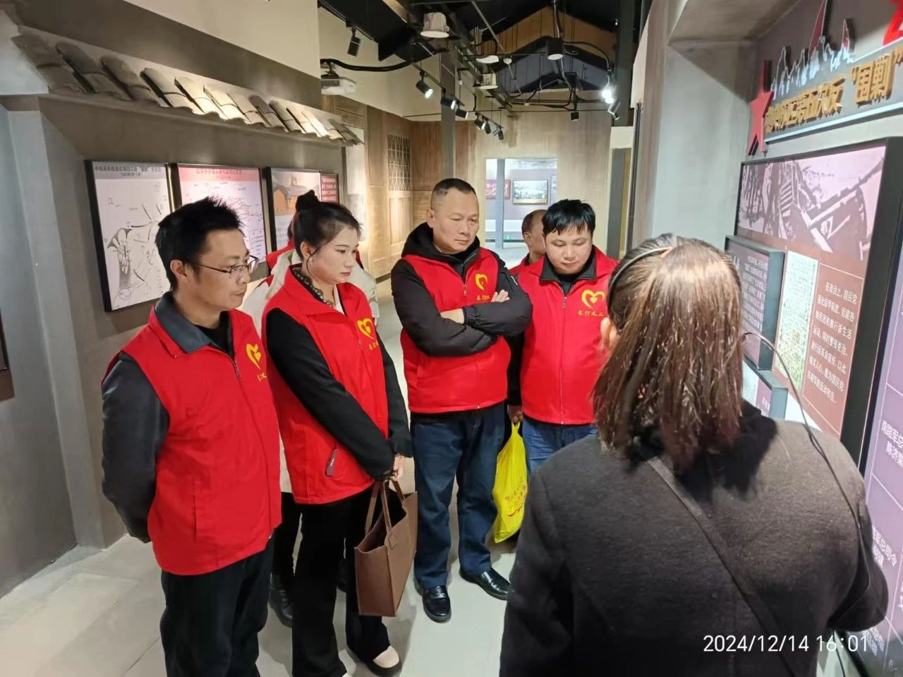 29cf34c3ddc6176247d25cfbfbe8e30e.jpg