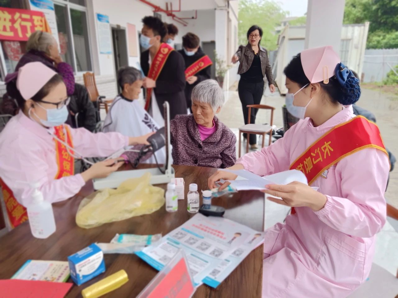 95bdeba217cf07b3e78e4fbf5c18f5e6.jpg